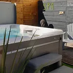 Cale 32 - D'hotes Bed & Breakfast